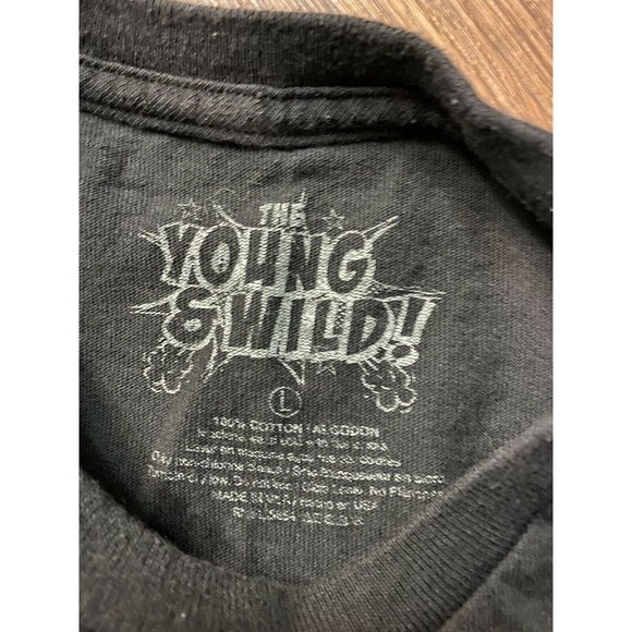 RYU - Savage Street Fighter - The Young & Wild Graphic Tee T-Shirt Large - Picture 3 of 3